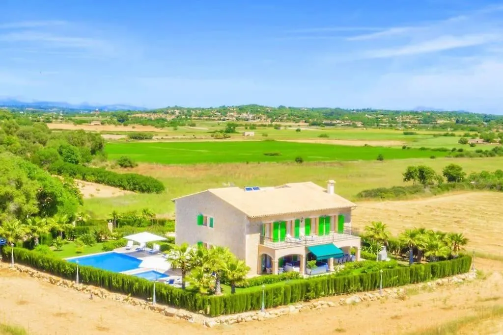 Villa Palmeral In Petra Spain