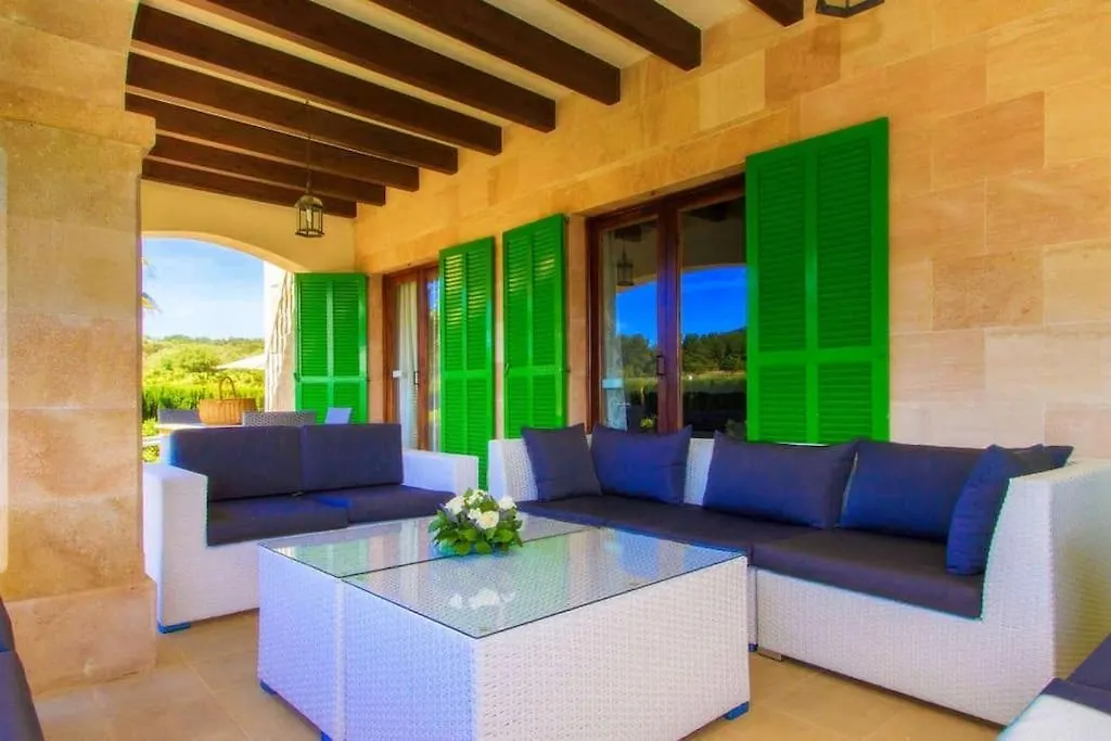 Villa Palmeral In Petra Spain